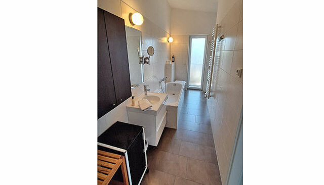 Ferienwohnung in Heringsdorf - Brinkmannhaus Anna Whg 2 - modern viel Platz fast am Strand Sauna Terrasse Grill - Bild 16